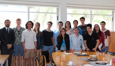 Desayuno de Cierre de año con estudiantes y autoridades de la UAI – Santiago