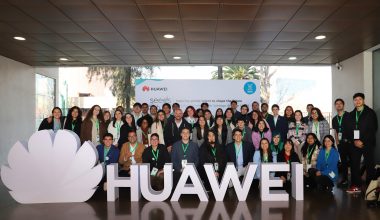 Tres estudiantes UAI obtuvieron la beca Seed for the Future de Huawei