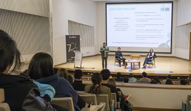 Escuela de Negocios y Psicología realizaron tradicional Máster Forum en Campus Viña